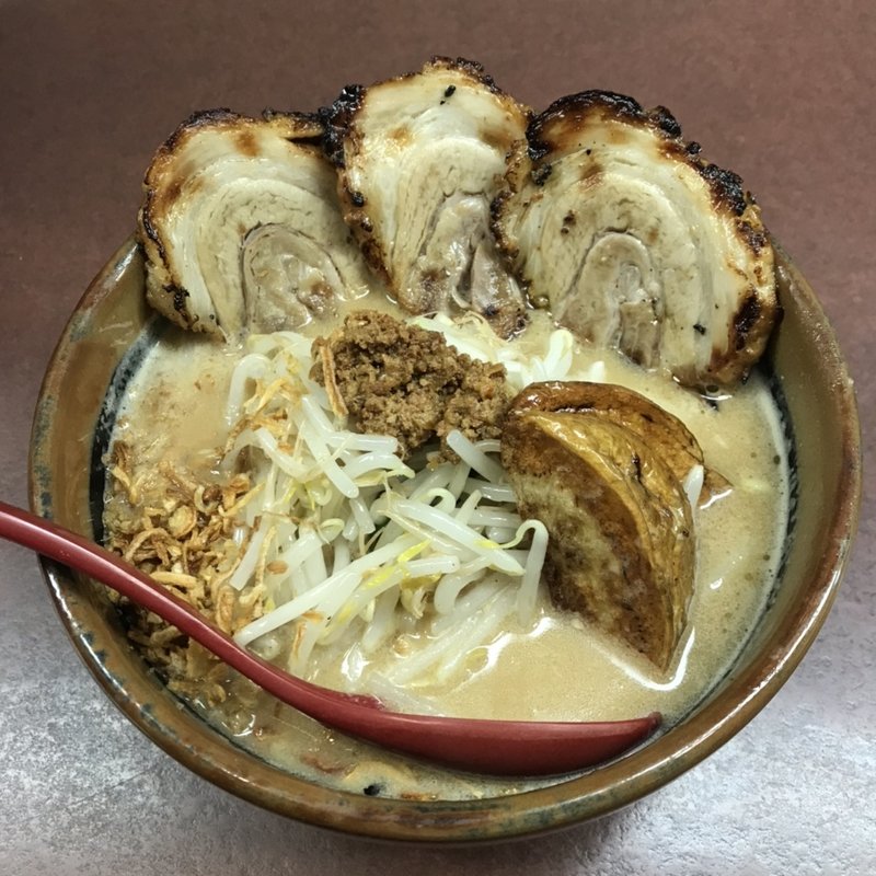 北海道味噌　味噌漬け炙りチャーシュー麺(麺場 龍吟)