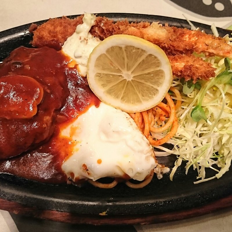 ハンバーグセット(ふじかわ)