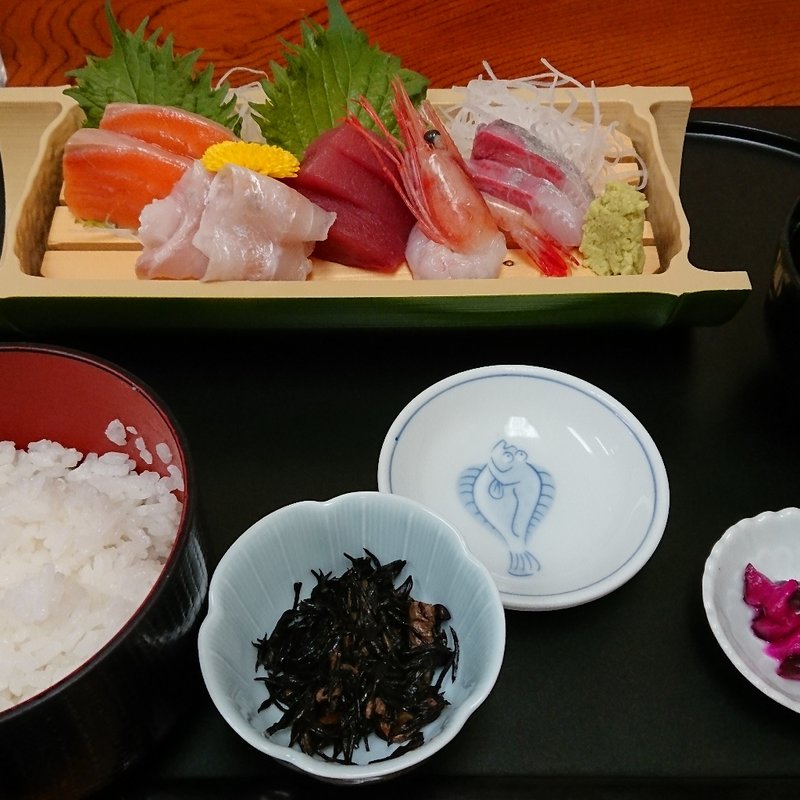 刺身定食(湯花楽 厚木店 お食事処)