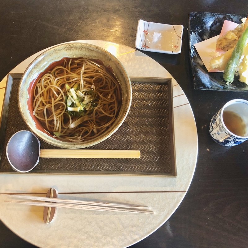 そば(蕎麦 貴賓館 （【旧店名】箱根茶寮 椿山荘）)