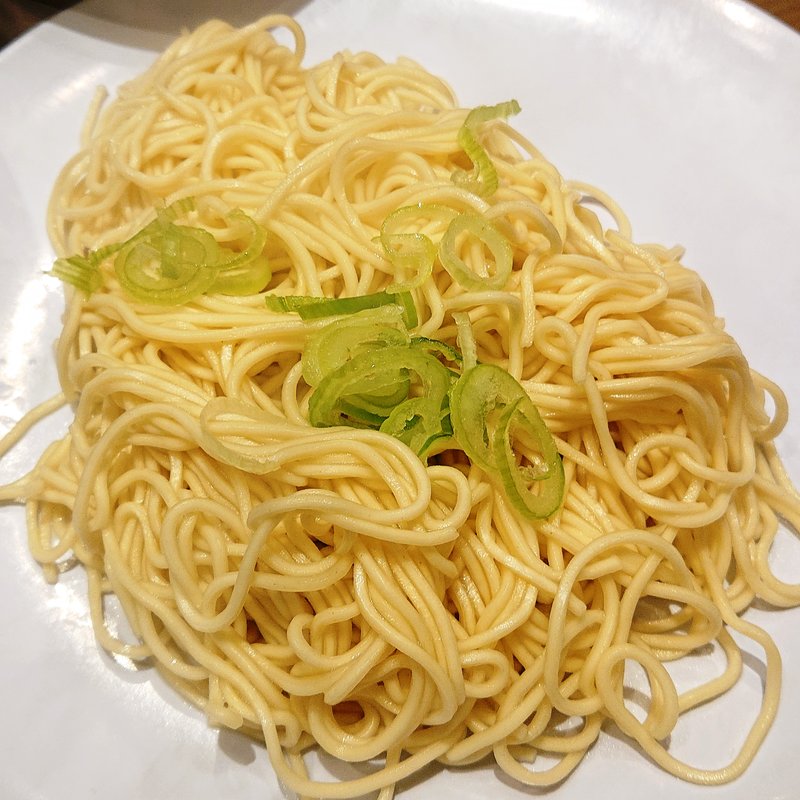 さらに！替え玉！(濃厚博多豚骨 たかくら 武蔵小杉店)