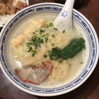 Bセット 香港麺と牛腩飯(香港麺　新記 虎ノ門店 （ホンコンメン シンキ）)