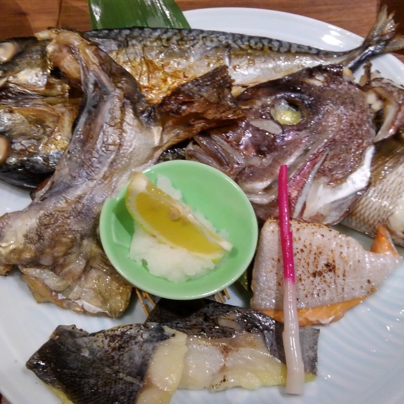 ろばた盛り(天海のろばた （てんかいのろばた）)