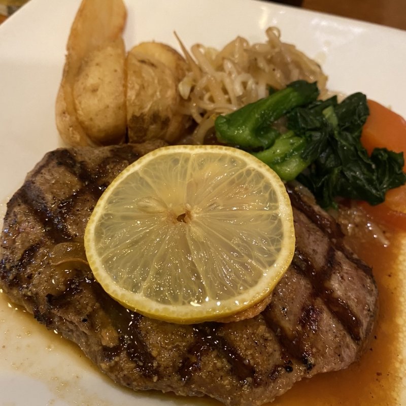 ビーフ100%ハンバーグランチ(アランド)