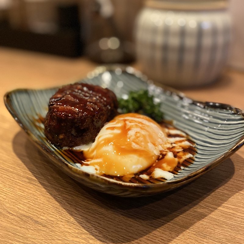 手造りつくね(温玉添え)(とり善)