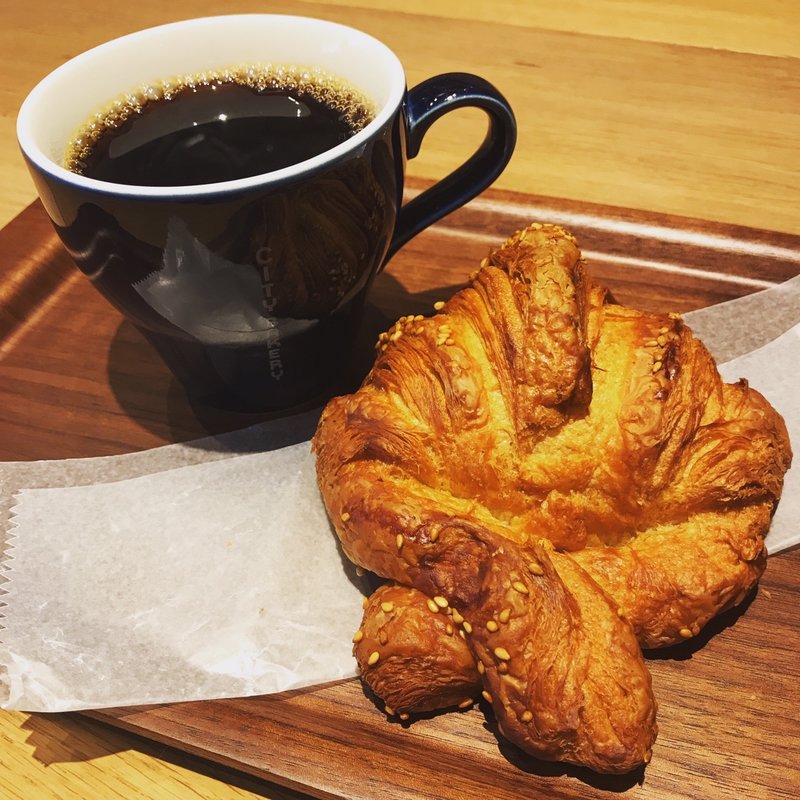 プレッツェルクロワッサン(ザ シティ ベーカリー 吉祥寺パルコ店)