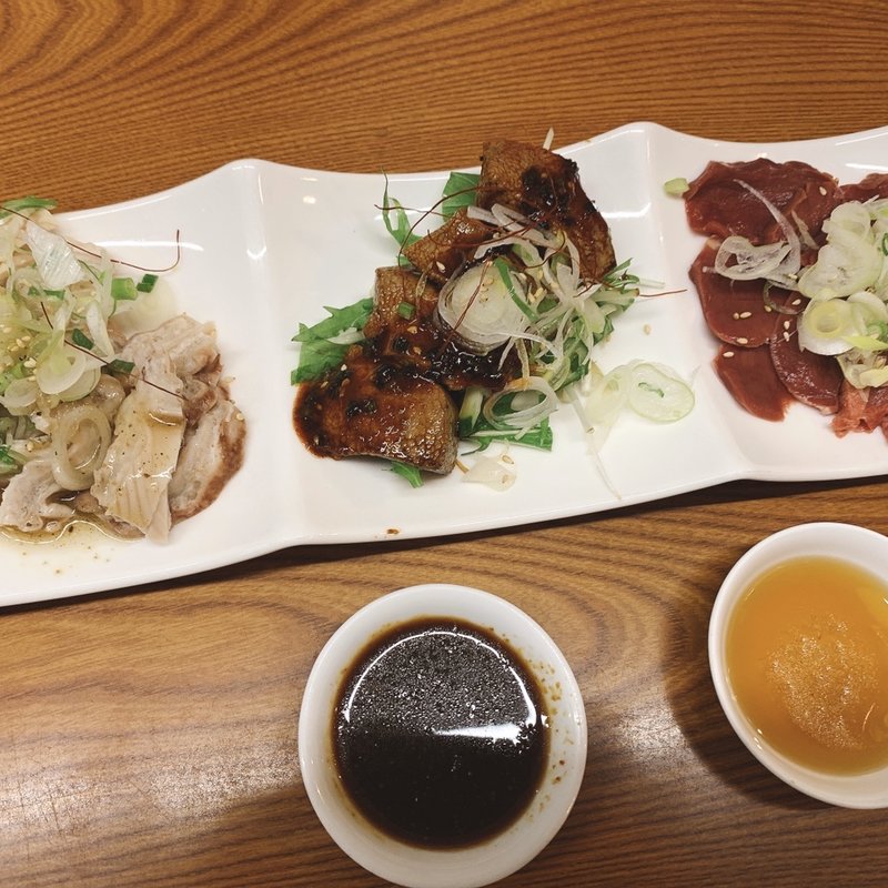 豚モツ5種盛り(伍市)