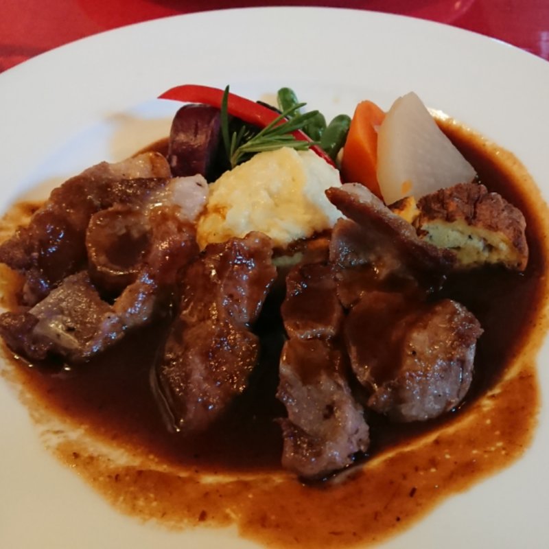 牛肉の赤ワイン煮込み(レストラン＆パティスリー 木かげ茶屋)