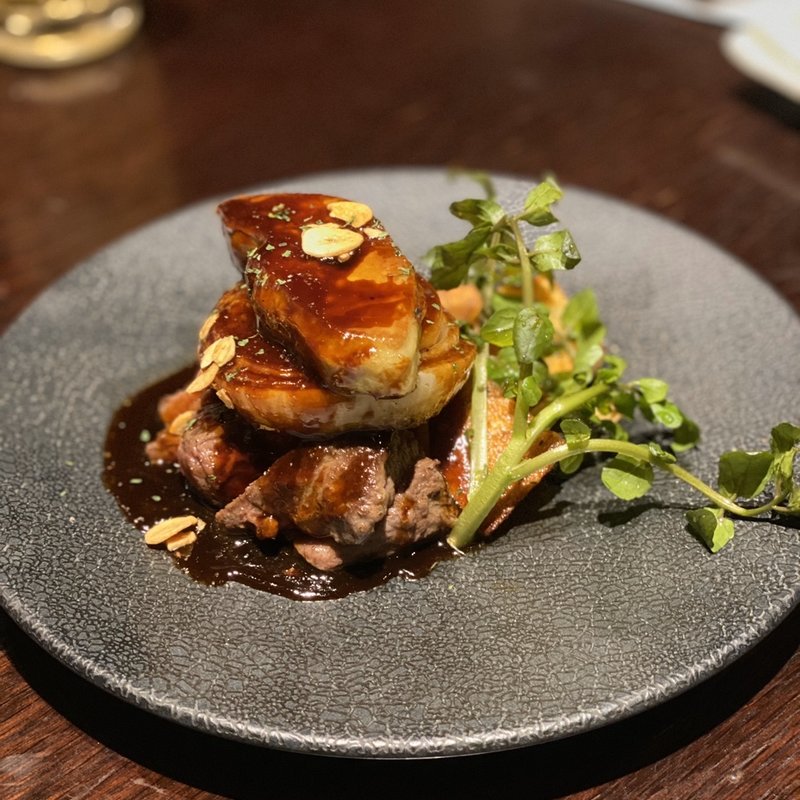 牛ヒレ肉とフォアグラ(GINZA我歩 （GAPPO）)
