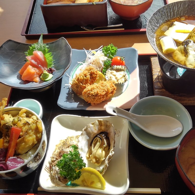 カキ尽くし定食(レストラン五郎八 )