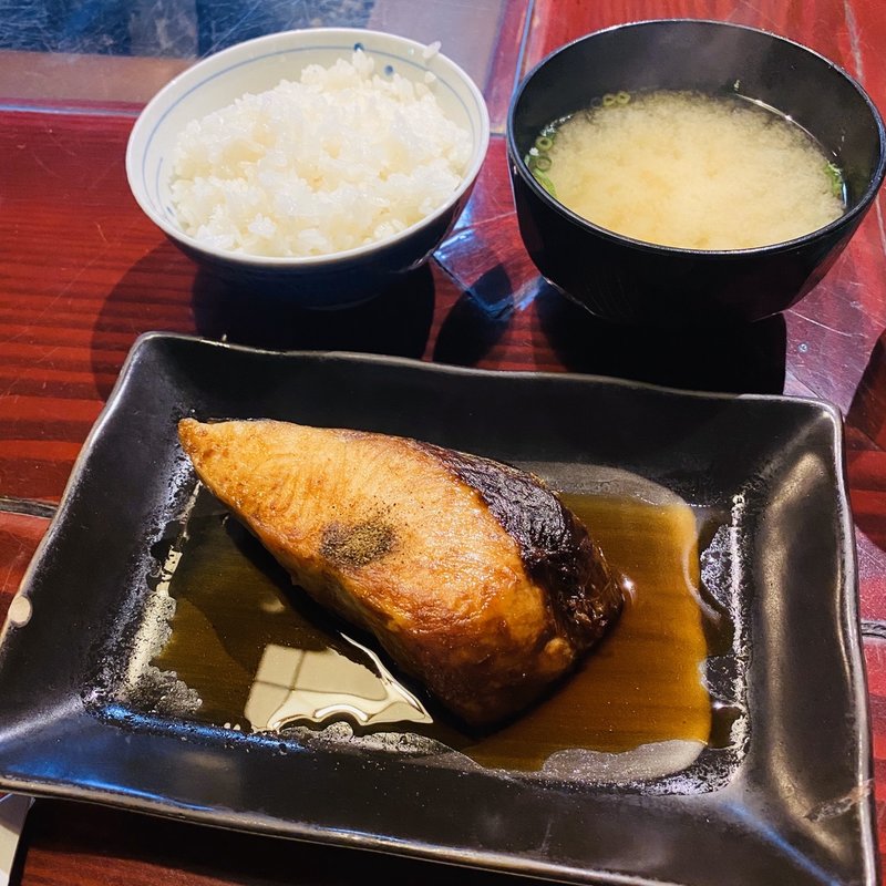 ブリ定食(陸蒸気)