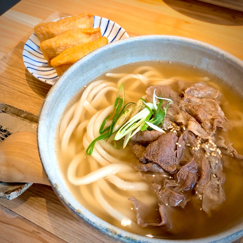 肉うどん(扇町うどん屋あすろう)