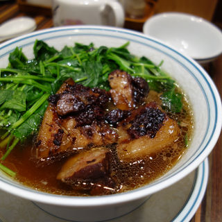紅米焼肉麺(中国料理 平和楼 天神本店レストラン)