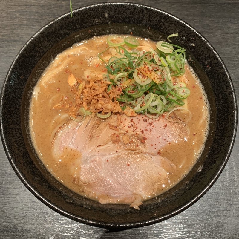 魚介鶏白湯醤油ラーメン(ラーメン こんじき 深草店)