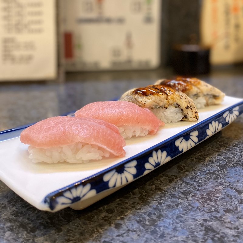 中とろ、穴子(寿司奴 （すしやっこ）)