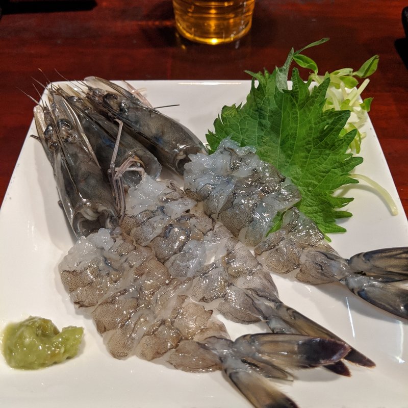 天使の海老のお刺身(心斎橋 極上鍋で作る活オマール海老のハーブ蒸し 貝と海老そして蟹)