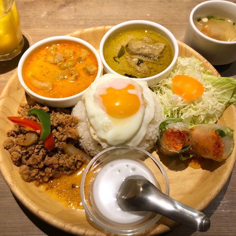 (タイ料理 サイアムオーキッド ヤエチカ店)