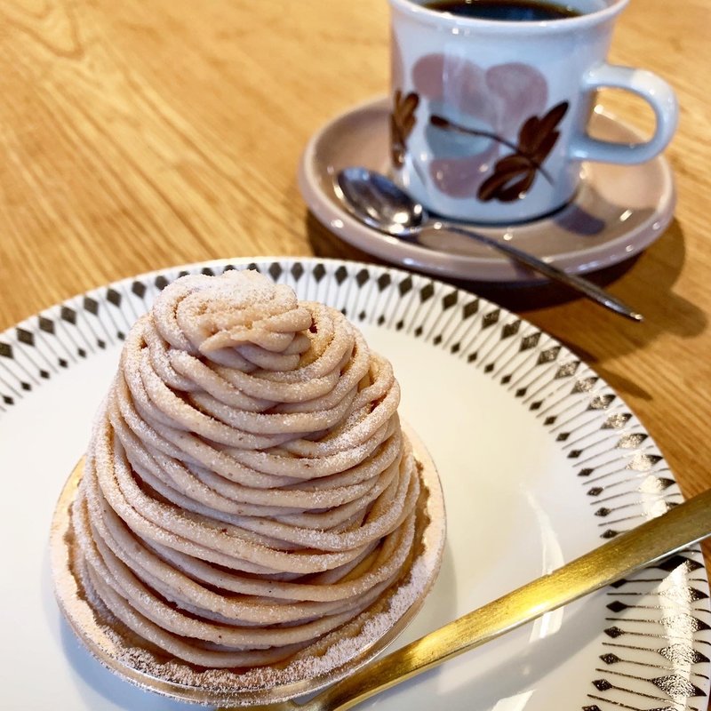 ケーキセット(ねるどりっぷ珈琲 機屋 （ネルドリップコーヒー ハタヤ）)