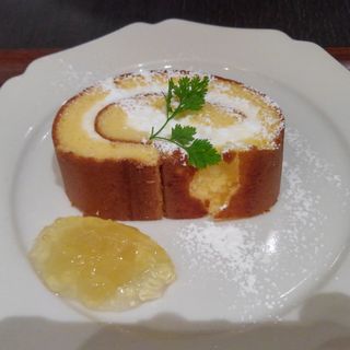 ロールケーキ(みのりカフェ 仙台店 )