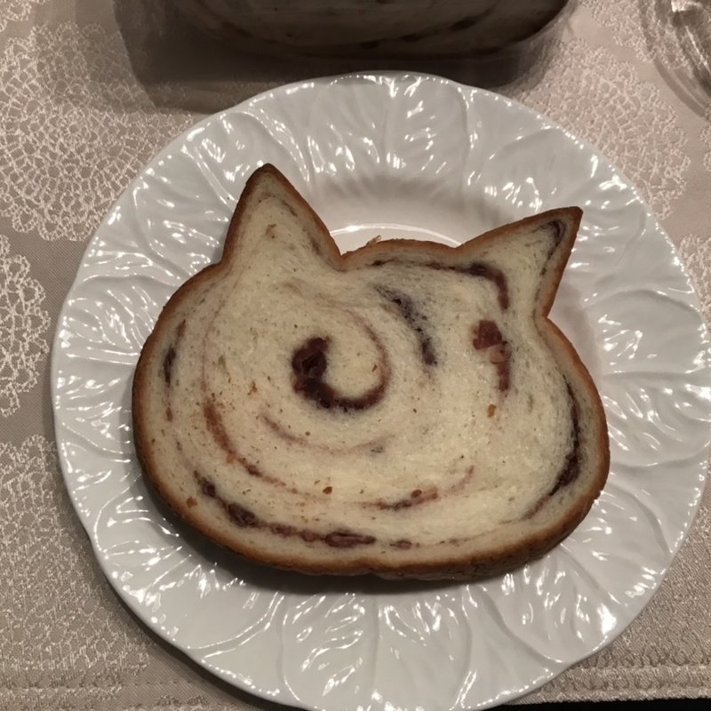 いろねこ食パン（あん）(アンフィニ （infini）)