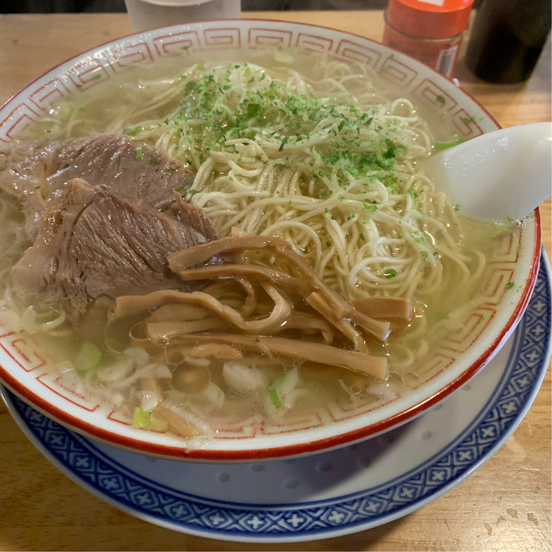 ワンタン中華(思 （オモ）)