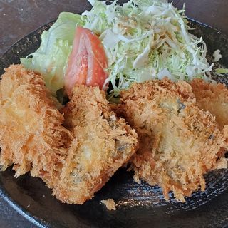 地魚フライ定食(須賀港の食堂 あぶさん)