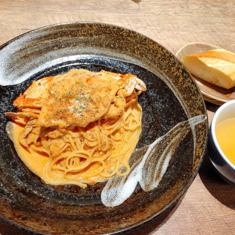 渡り蟹のオーロラパスタ(スイートバジル 博多デイトス店)