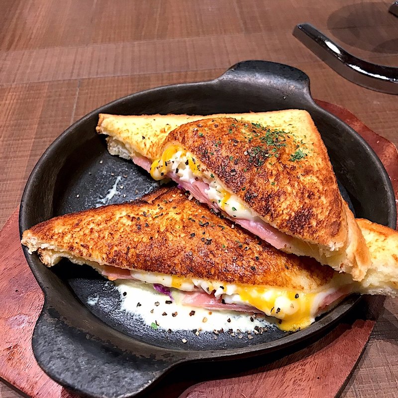 3種のチーズのクロックムッシュ(倉式珈琲店 イオンモール北戸田店)