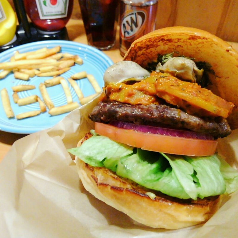 インアサイレントウェイバーガー(The Burgerlion-バーガリオン)