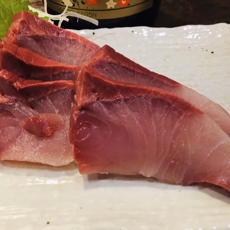 ブリの刺身(ととなり)