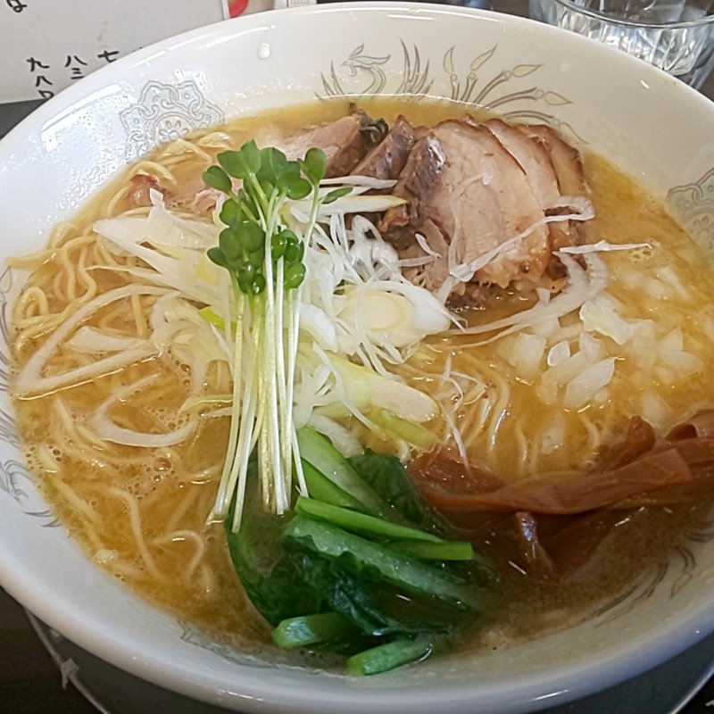 チャーシュー2代目中華(ラーメン専門店E.Y竹末)