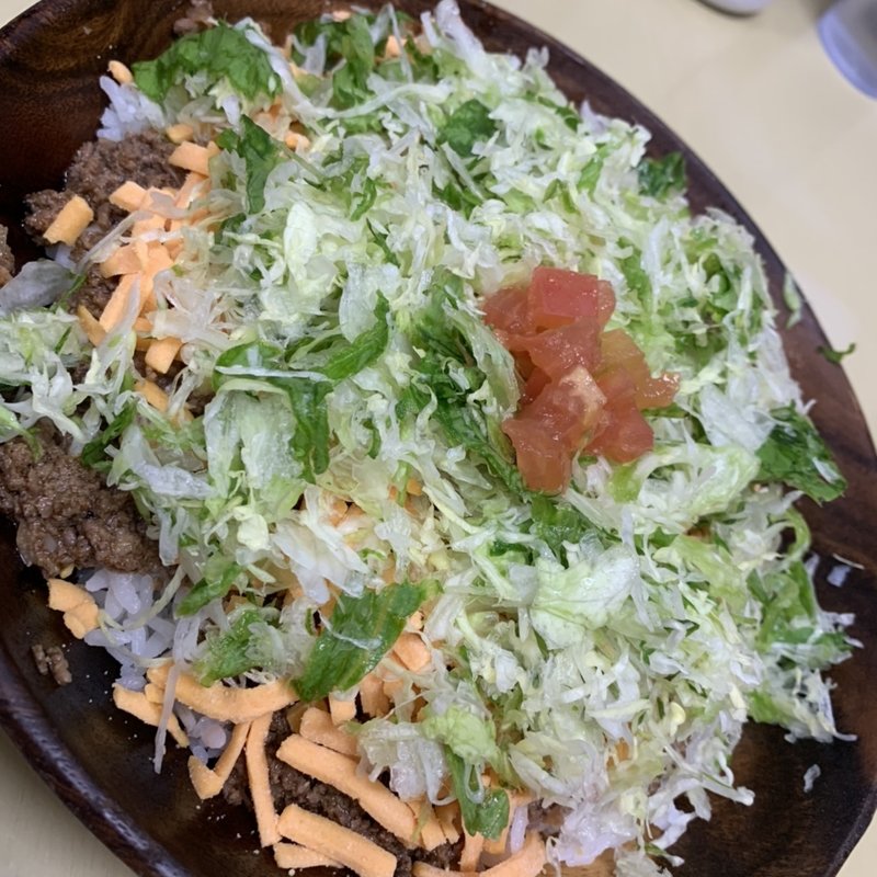 タコライス(和タコス （カズタコス）)