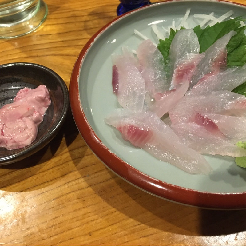 カワハギ刺身(飲喰屋 こけこっこう )