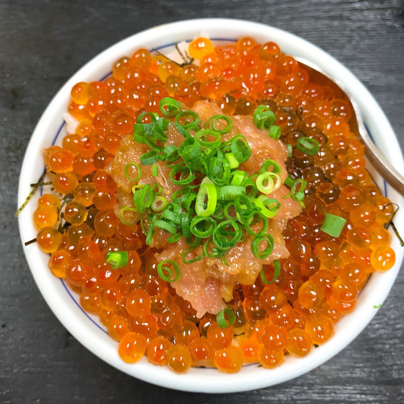 いくら丼ミニ(棟梁)