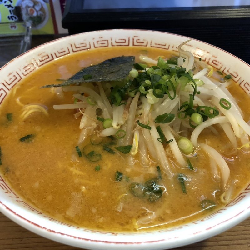 とんこつ味噌ラーメン(ラーメンチャーシュー専門店 まぼろし軒)