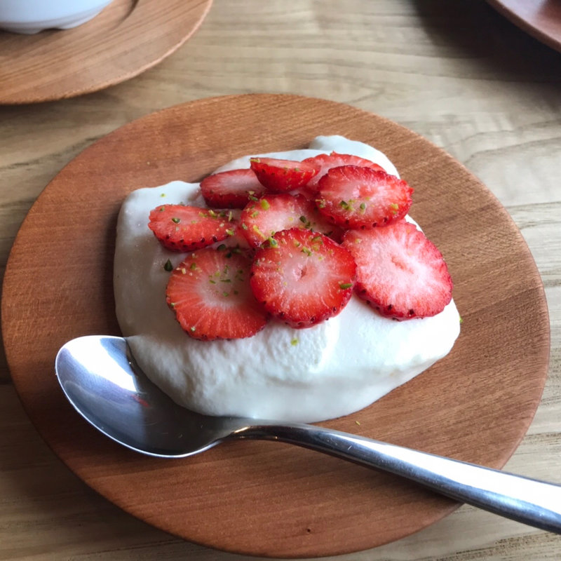 いちごのティラミス(jingoro)