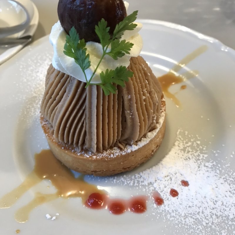 モンブラン(Caffè BROWNS insalata verde)