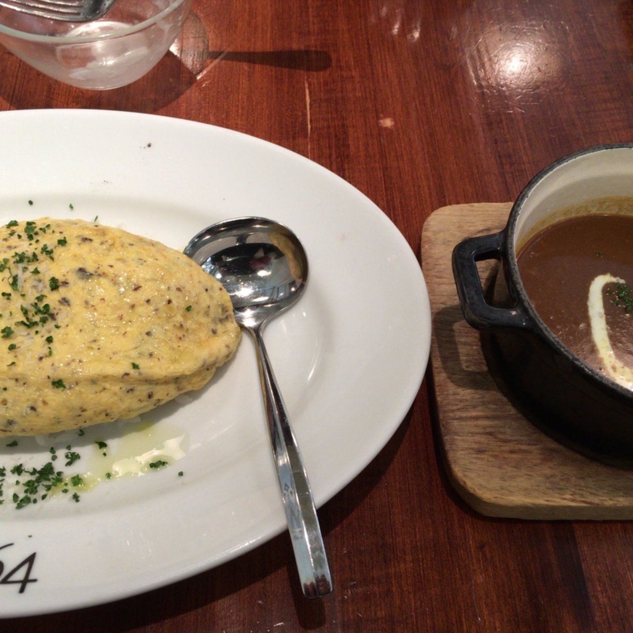 本日のオムレツランチ Bar Bistro 64 バーアンドビストロロクヨン の口コミ一覧 おいしい一皿が集まるグルメコミュニティサービス Sarah