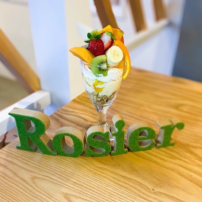 ミックスフルーツパフェ(Rosier （ロジエ）)