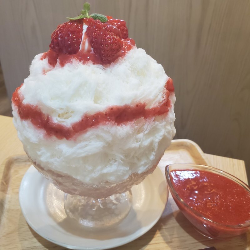 苺みるく～冬～(GOFUKU)