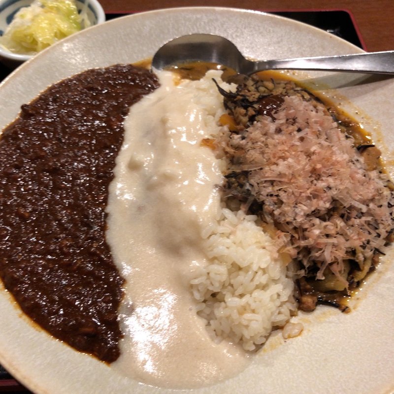 ダブルカレー(肥後橋南蛮亭)