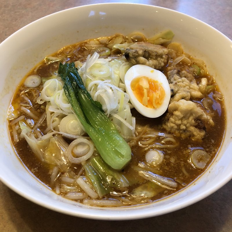 牡蠣味噌ラーメン(中国料理　桃仙 （トウセン）)