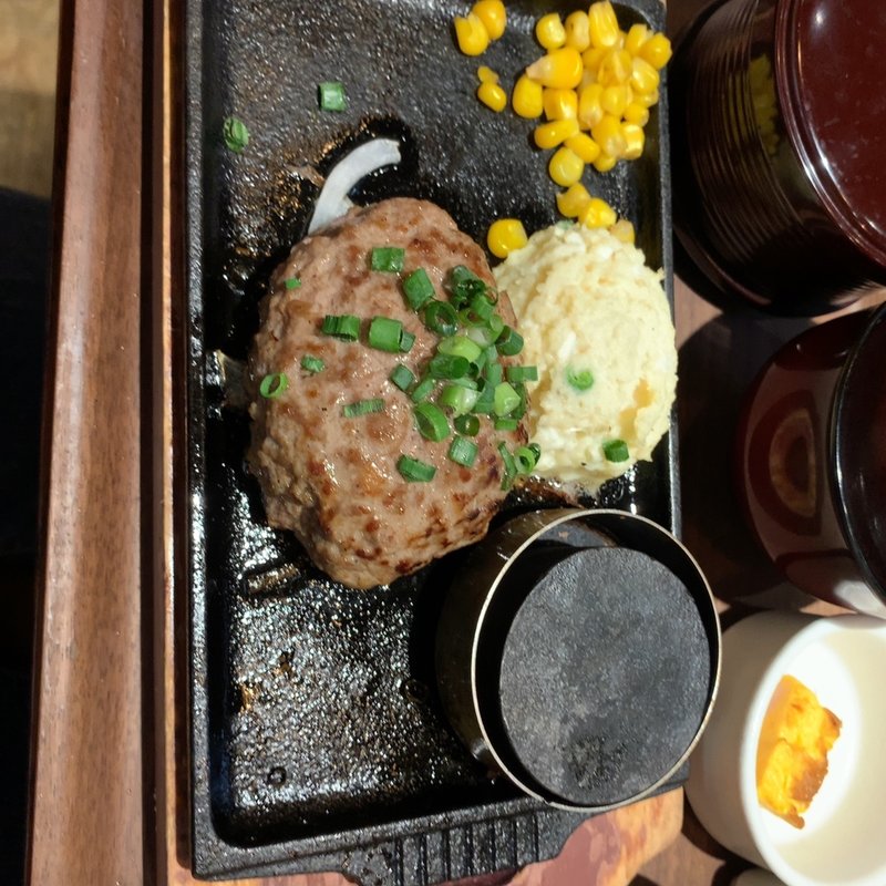 ハンバーグ(北海道 バル　YOSHIMI 二子玉川ライズ店)