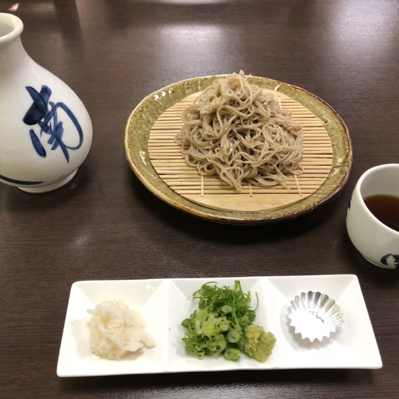 粗挽きそば(南枝皿そば小人店)