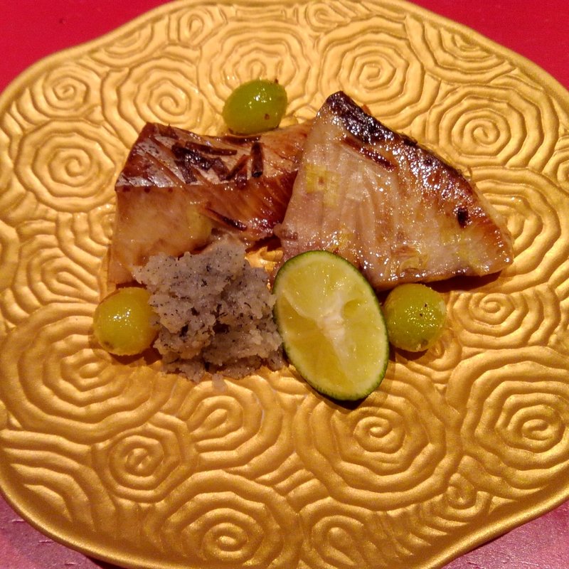 ワラサの幽庵焼き(賛否両論)