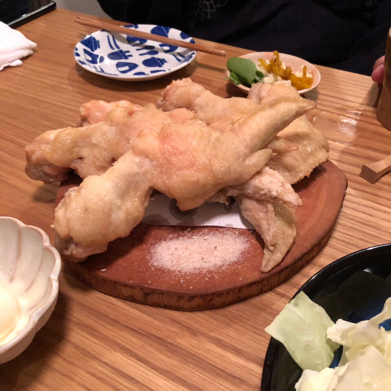 大手羽唐揚げ(やきとり おたびし)