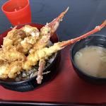 カニの天ぷら丼