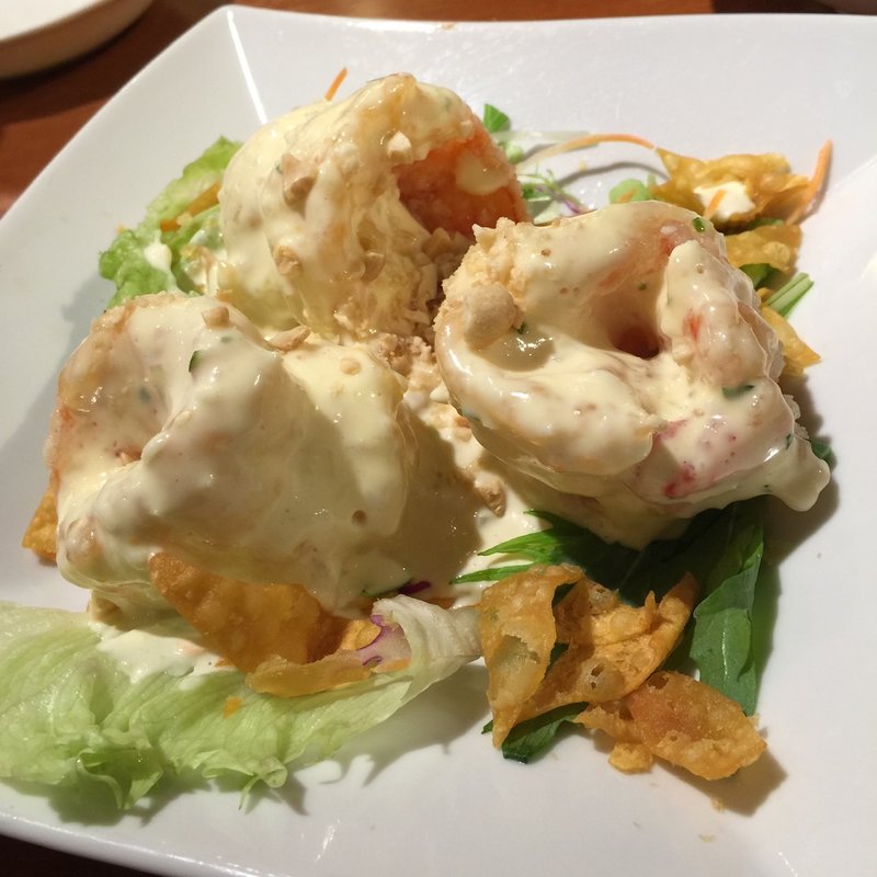 大海老のマヨネーズ和え(中華街　桂宮)