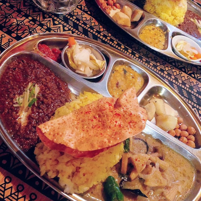 (カフェ＆カレーボタ)