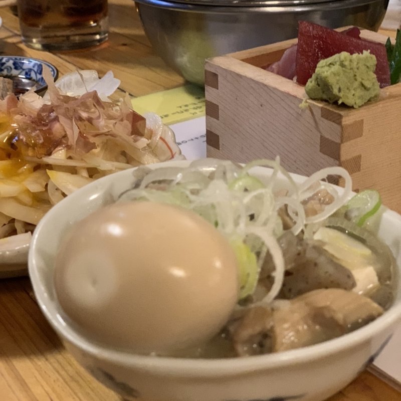 もつ煮込み玉子付き(大衆酒場BEETLE 五反田)